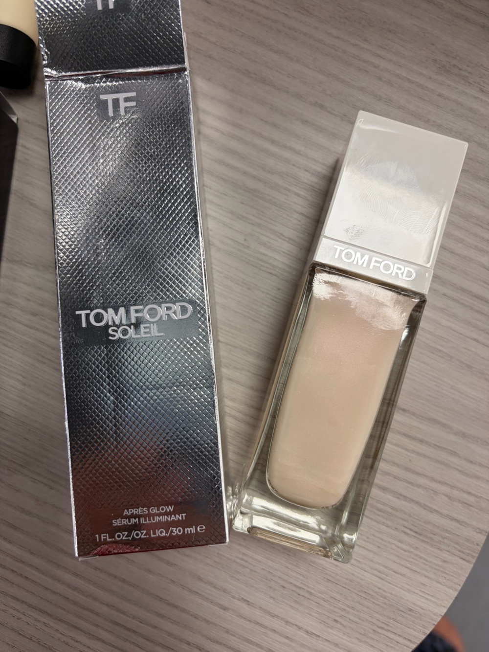 Tom ford Soleil serum illuminab